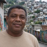Andrés Restrepo, Comuna 13 tour guide
